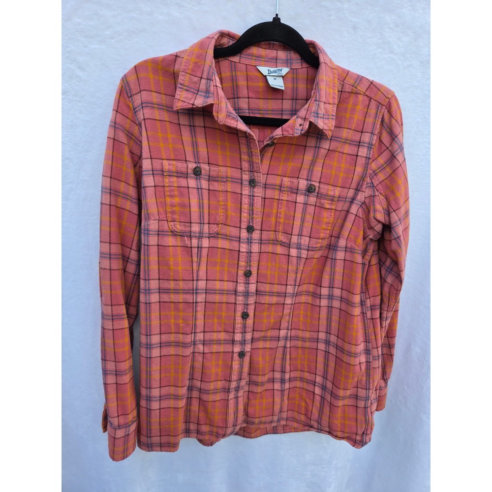 Duluth Trading Co Flannel Shirt Womens Medium Pink Plaid Good Cotton Button Up